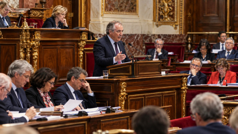 Le Sénat examine le projet de loi » casseurs-payeurs » soutenu par le gouvernement Le Sénat examine le projet de loi » casseurs-payeurs » soutenu par le gouvernement